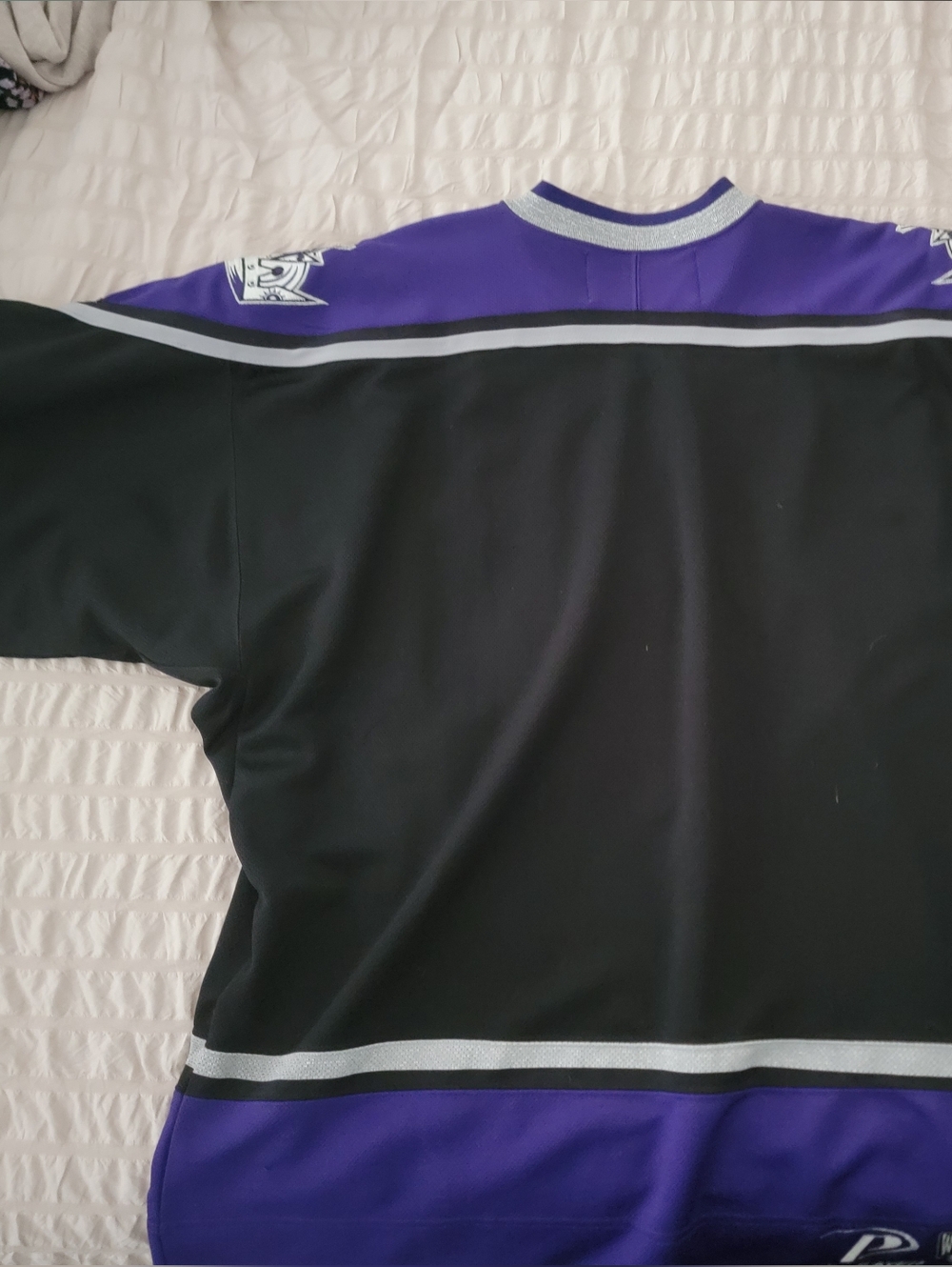 LA Kings Black & Purple Hockey Jersey with Crest - Picture 5 of 5